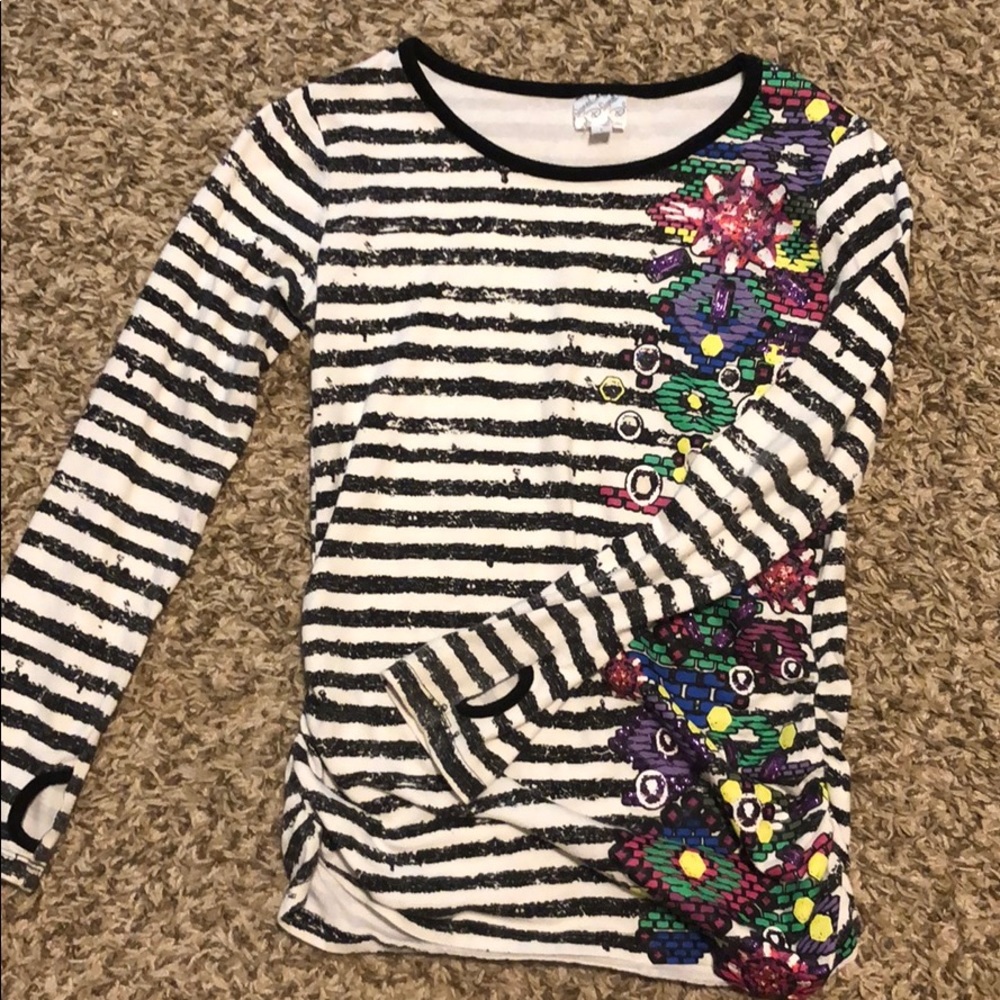 Long sleeve top